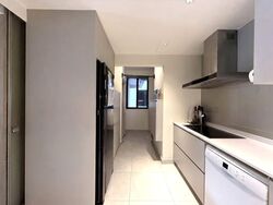 Hilltop Grove (D23), Condominium #588300971